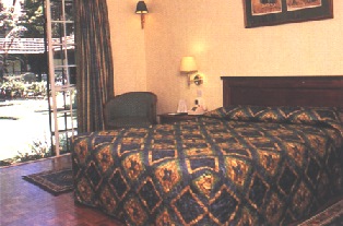 Holiday Inn Nairobi - room