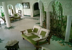 Coral Key Beach Resort - Room
